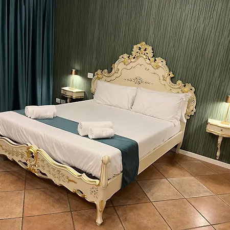Residenza Catullo בית הארחה *